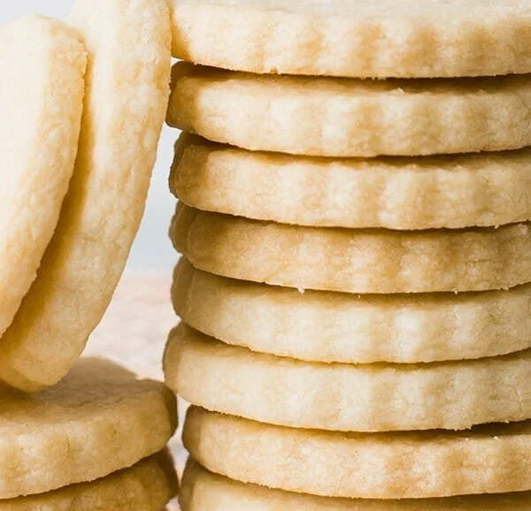 Classic shortbread cookies crafted for a perfect coffee and tea break.