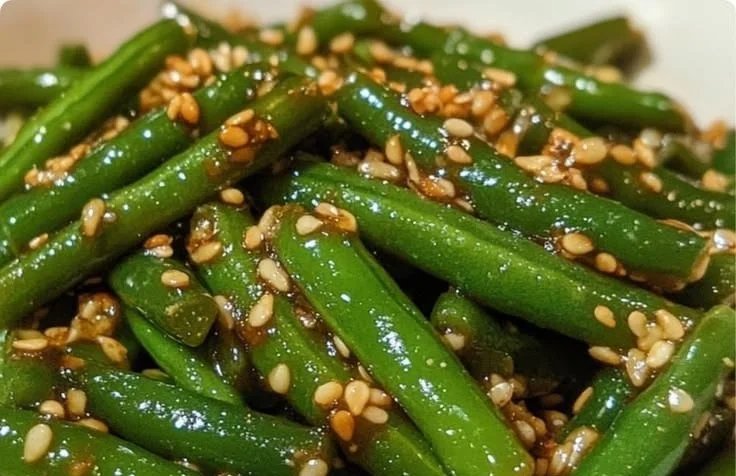 Delicious Garlic Sesame Green Bean Stir-Fry in a bowl